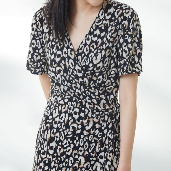 H&M Leopard Animal Print Wrap Mini Dress Size S Small A-line Wrap - Picture 2 of 8